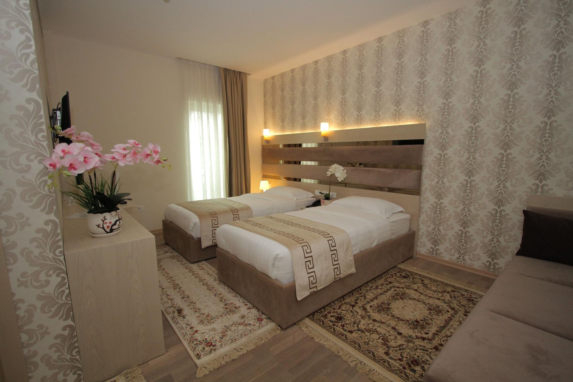 Capital Tirana Hotel Bruci Zewnętrze zdjęcie