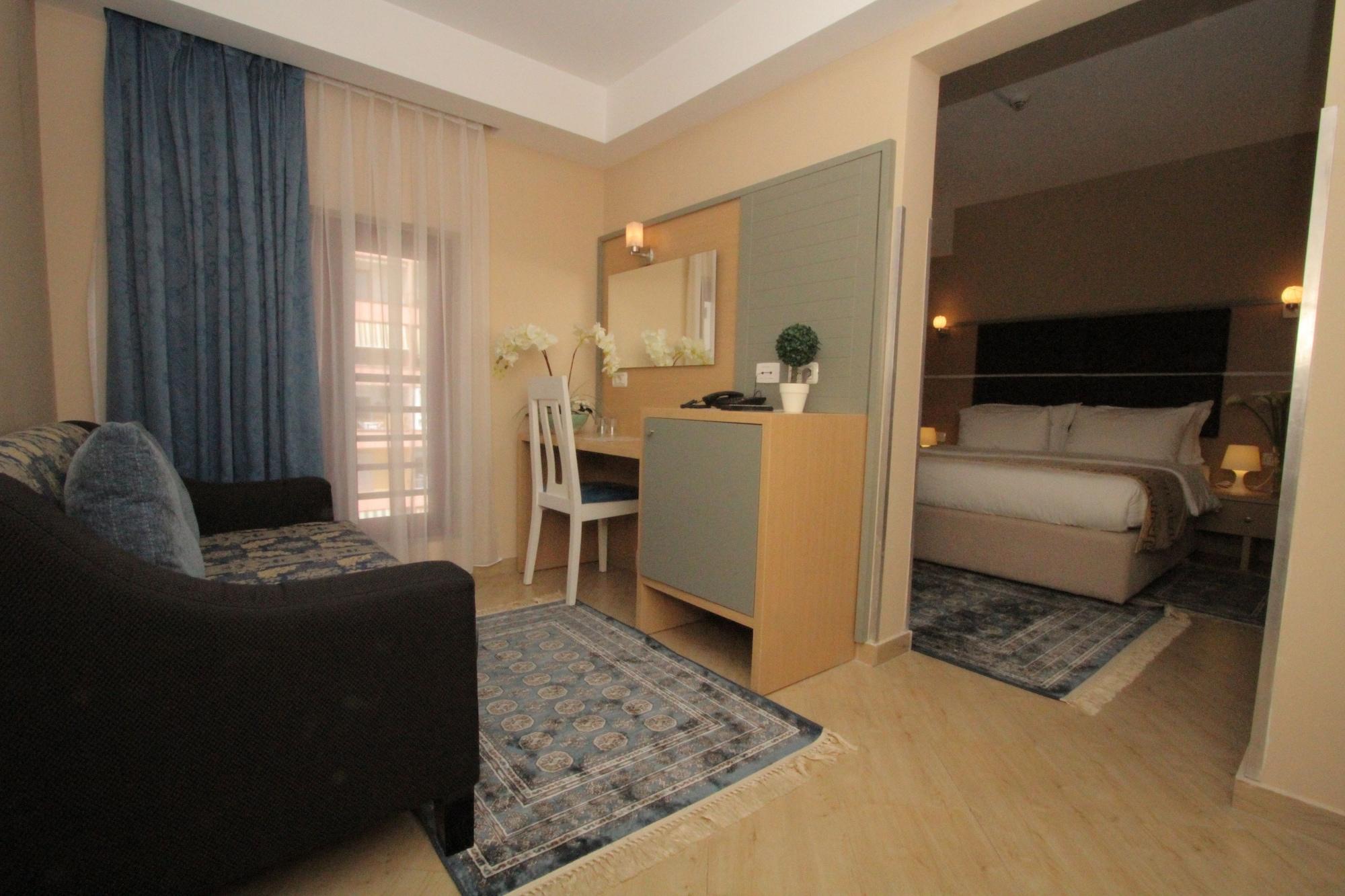 Capital Tirana Hotel Bruci Zewnętrze zdjęcie