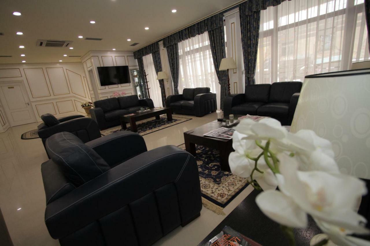 Capital Tirana Hotel Bruci Zewnętrze zdjęcie